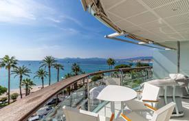 3 odalılar daire Cannes'da, Fransa. $7,400 haftalık