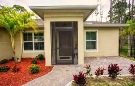 Şehir içinde müstakil ev – Lehigh Acres, Florida, Amerika Birleşik Devletleri. $515,000