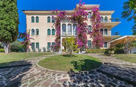 Villa – Salò, Lombardiya, İtalya. 2,000,000 €