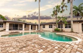 Villa – Pinecrest, Florida, Amerika Birleşik Devletleri. 1,537,000 €