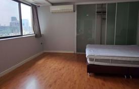 3 odalılar kondominyumda daireler Khlong Toei'de, Tayland. $518,000