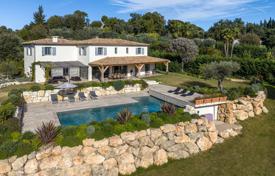 10 odalılar villa Roquefort-les-Pins'da, Fransa. 3,850,000 €