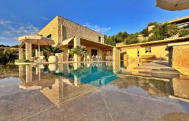 Villa – Mora, Administration of the Peloponnese, Western Greece and the Ionian Islands, Yunanistan. 1,950,000 €
