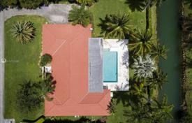 Villa – Pinecrest, Florida, Amerika Birleşik Devletleri. $1,100,000