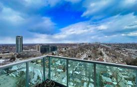 5 odalılar daire North York'da, Kanada. C$907,000