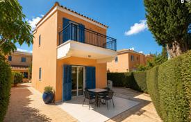 3 odalılar villa 130 m² Baf'ta, Kıbrıs. 380,000 €