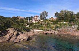 12 odalılar villa Agay'da, Fransa. 11,500,000 €