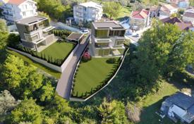 3 odalılar villa 230 m² Tivat city'da, Karadağ. 750,000 €