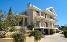 Villa – Mouttagiaka, Limasol, Kıbrıs. 5,900,000 €