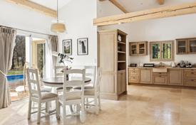 Yazlık ev – Suin, Provence - Alpes - Cote d'Azur, Fransa. 1,280,000 €