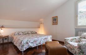9 odalılar yazlık ev 250 m² Diano Marina'da, İtalya. 4,600 € haftalık