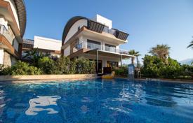 7 odalılar villa 560 m² Döşemealtı'da, Türkiye. 39,620,000 TRY