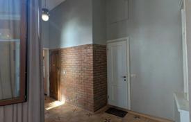 3 odalılar daire 105 m² Old Tbilisi'de, Gürcistan. $180,000