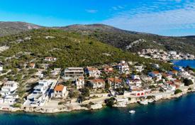 Arsa Trogir'da, Hırvatistan. 295,000 €
