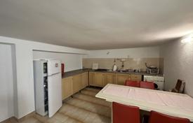 5 odalılar şehir içinde müstakil ev 100 m² Primorje-Gorski Kotar County'da, Hırvatistan. 302,000 €