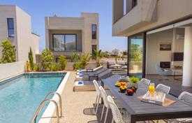 3 odalılar villa 162 m² Paralimni'de, Kıbrıs. 650,000 €