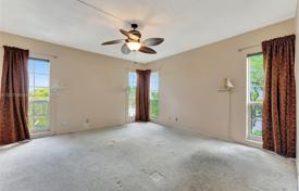 3 odalılar kondominyumda daireler 129 m² Pompano Beach'da, Amerika Birleşik Devletleri. $275,000