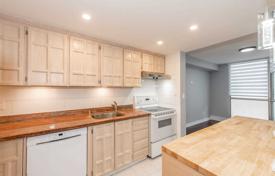 2 odalılar daire North York'da, Kanada. C$807,000
