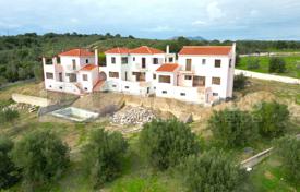 3 odalılar şehir içinde müstakil ev 184 m² Mora'da, Yunanistan. Price on request