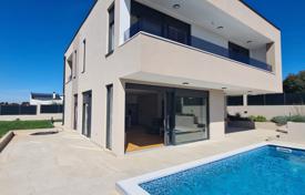 3 odalılar şehir içinde müstakil ev 250 m² Banjole (Croatia)'da, Hırvatistan. 750,000 €