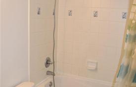6 odalılar daire North York'da, Kanada. C$1,152,000