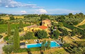 12 odalılar villa 700 m² Montepulciano'da, İtalya. 980,000 €
