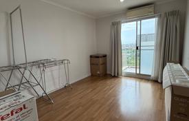3 odalılar kondominyumda daireler Yan Nawa'da, Tayland. $367,000