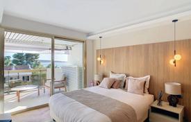 4 odalılar daire Port Palm Beach'da, Fransa. 1,895,000 €
