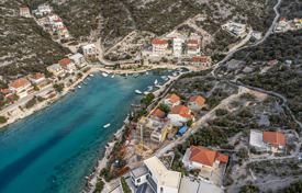 Arsa Sibenik-Knin'da, Hırvatistan. 330,000 €