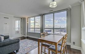 3 odalılar daire North York'da, Kanada. C$956,000