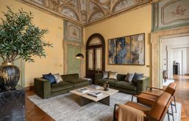 8 odalılar daire 208 m² Perugia'da, İtalya. 995,000 €