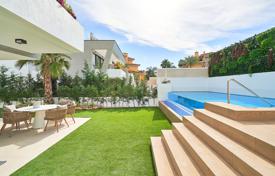 3 odalılar villa 437 m² Marbella'da, İspanya. 1,602,000 €