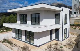 4 odalılar şehir içinde müstakil ev 150 m² Split-Dalmatia County'da, Hırvatistan. 497,000 €