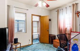 9 odalılar konak Old Toronto'da, Kanada. C$1,544,000