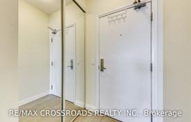 5 odalılar daire Etobicoke'de, Kanada. C$920,000