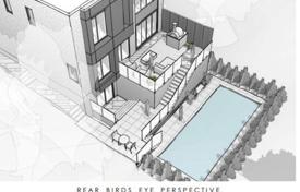 10 odalılar şehir içinde müstakil ev Dundas Street West'da, Kanada. C$2,433,000