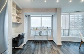 3 odalılar daire Yonge Street'da, Kanada. C$1,136,000