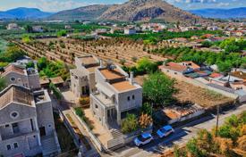 4 odalılar şehir içinde müstakil ev 249 m² Nafplio'da, Yunanistan. 315,000 €