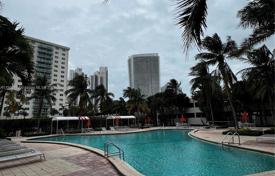 Kondominyum – Collins Avenue, Miami, Florida,  Amerika Birleşik Devletleri. $525,000