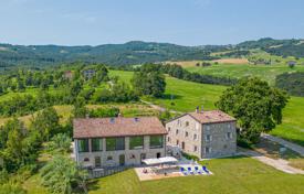 26 odalılar köşk 910 m² Modena'da, İtalya. 2,850,000 €