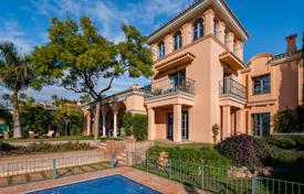 8 odalılar villa 1017 m² Marbella'da, İspanya. 3,750,000 €