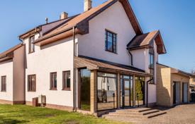 Şehir içinde müstakil ev – Mārupe, Letonya. 295,000 €