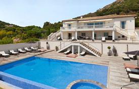 Villa – Sainte-Maxime, Cote d'Azur (Fransız Rivierası), Fransa. $16,200 haftalık