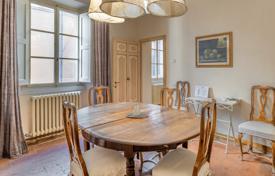 8 odalılar daire 147 m² Cortona'da, İtalya. 540,000 €