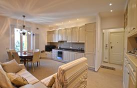 2 odalılar daire 71 m² Liguria'da, İtalya. Price on request