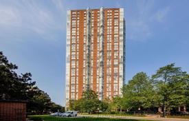7 odalılar daire North York'da, Kanada. C$1,043,000