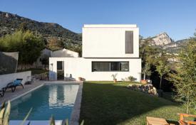 6 odalılar villa Tourrettes-sur-Loup'da, Fransa. 1,725,000 €