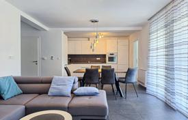 9 odalılar şehir içinde müstakil ev 300 m² Rab'da, Hırvatistan. 950,000 €