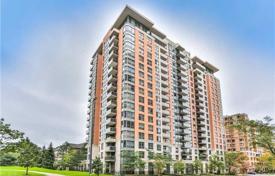 4 odalılar daire North York'da, Kanada. C$1,195,000