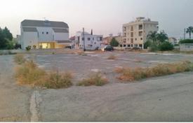 Arsa Strovolos'da, Kıbrıs. 835,000 €